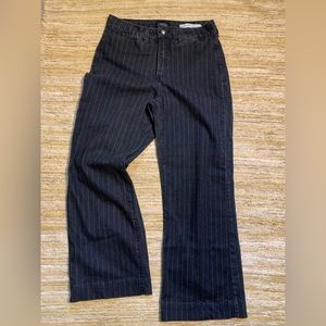 NYDJ size 10 wide leg stripped black